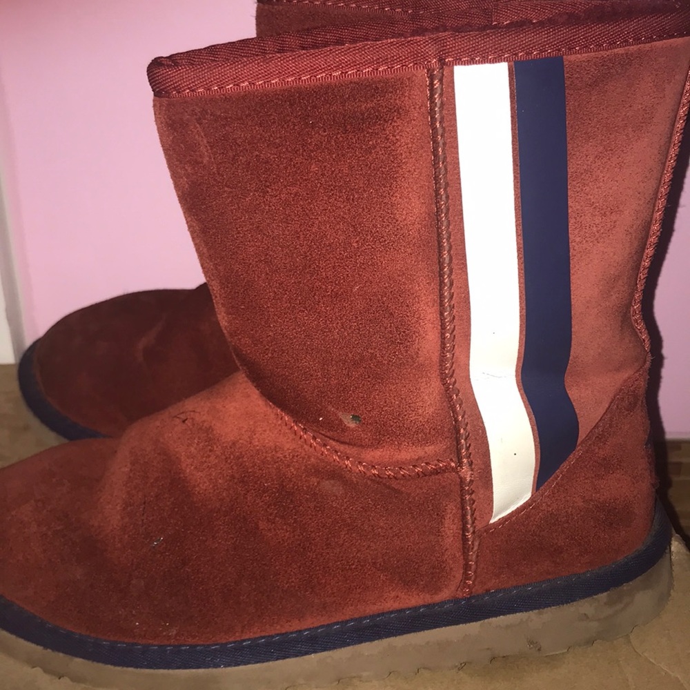 Authentic Kids Uggs